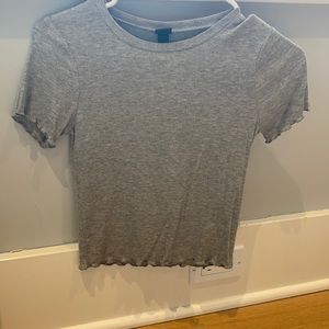 wird fable staple grey tee